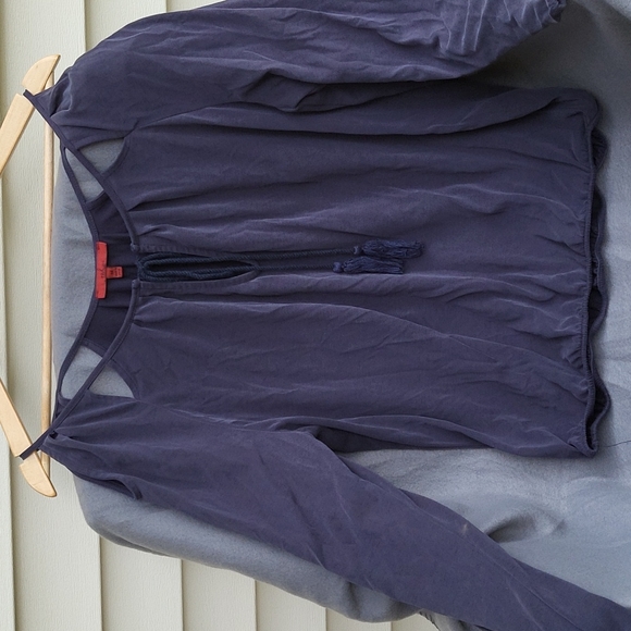 Red by BKE | Women’s Cold Shoulder Cut Out Peasant Top, Navy, M - Picture 1 of 5